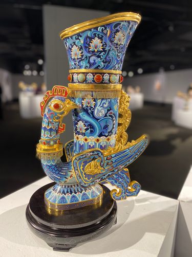 传统工艺是宝矿工艺美术90后争入山